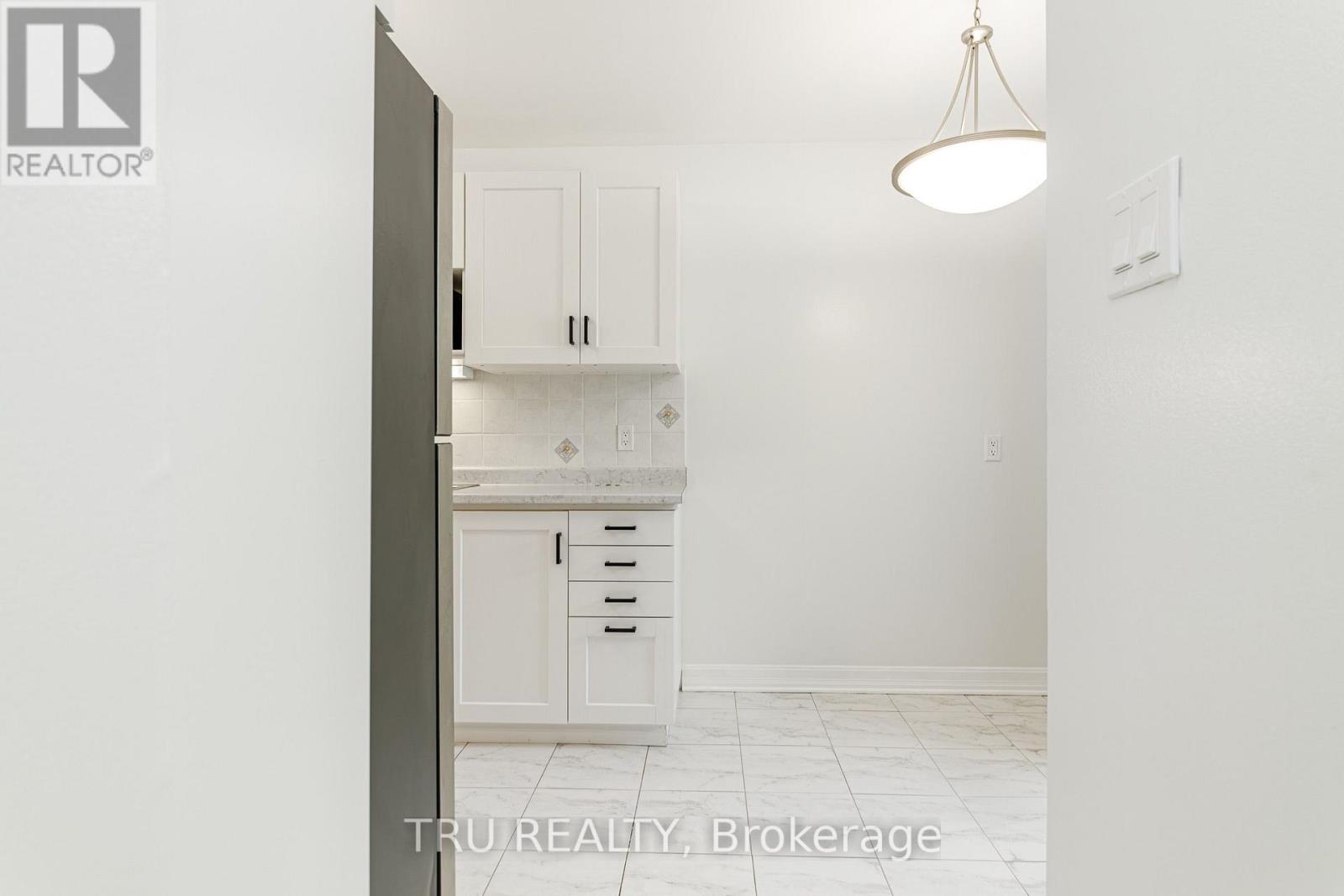 14 WOLFGANG DRIVE - Image 22