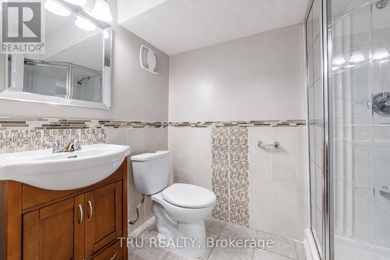 14 WOLFGANG DRIVE - Image 25