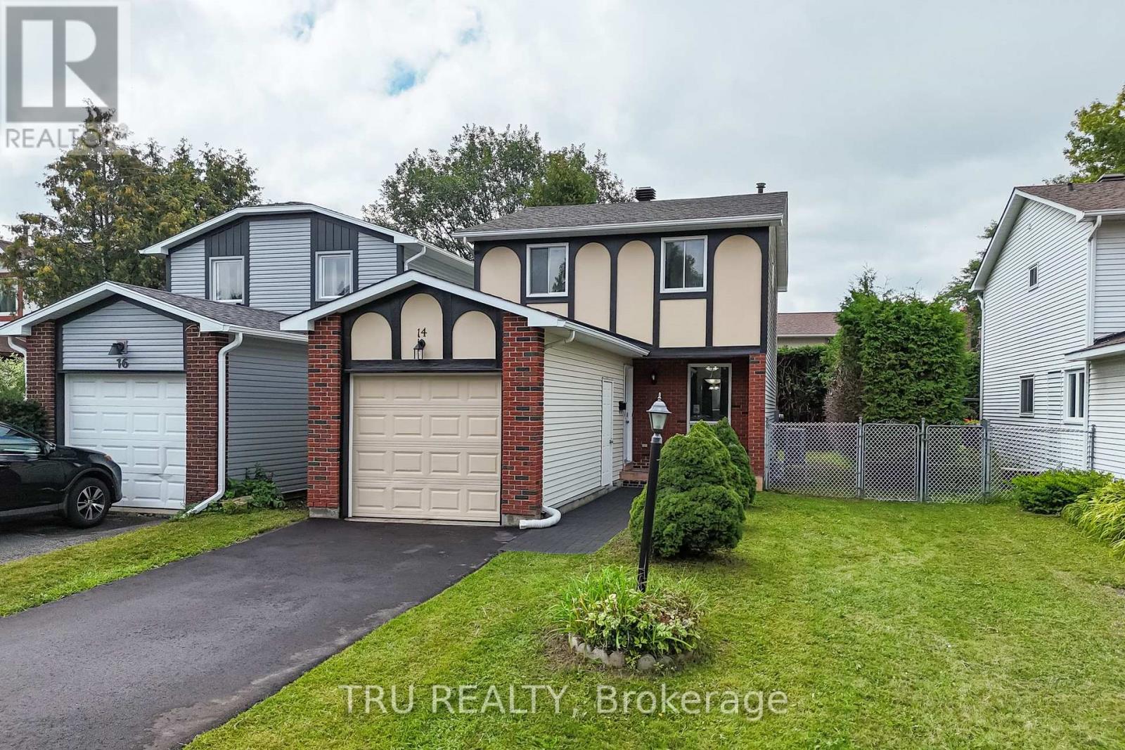 14 WOLFGANG DRIVE - Image 35