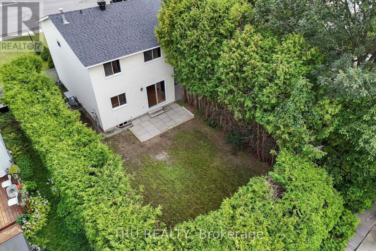 14 WOLFGANG DRIVE - Image 40