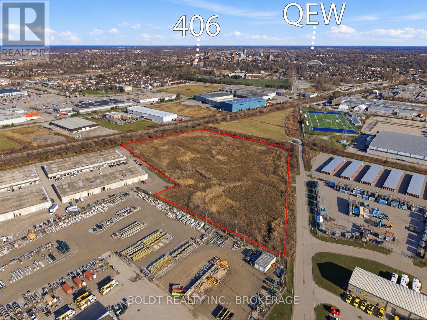 240 Ridley Road West, St. Catharines (Ridley), Ontario, L2R6P7, St. Catharines (Ridley), Ontario — photo 1 of 5