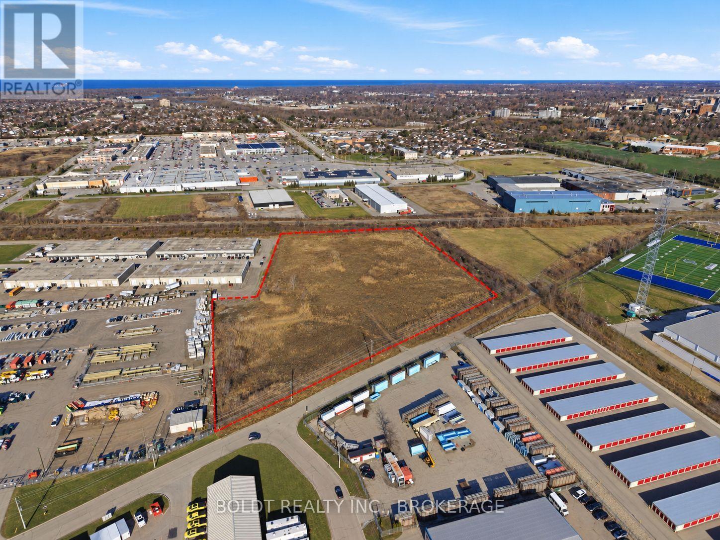 240 Ridley Road West, St. Catharines (Ridley), Ontario, L2R6P7, St. Catharines (Ridley), Ontario — photo 3 of 5