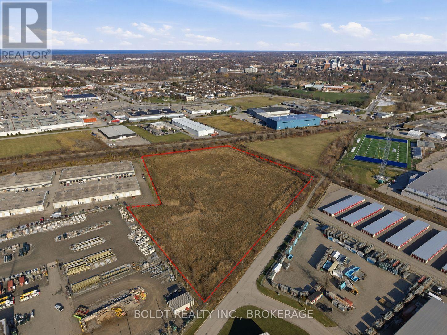 240 Ridley Road West, St. Catharines (Ridley), Ontario, L2R6P7, St. Catharines (Ridley), Ontario — photo 5 of 5