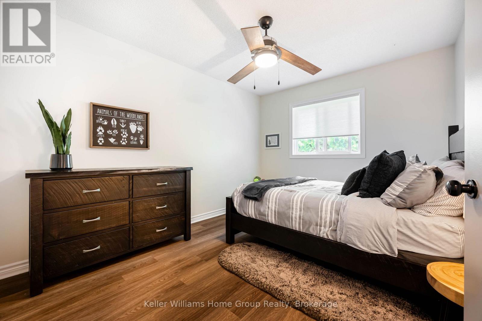 #67 90 LAWRENCE AVENUE - 32