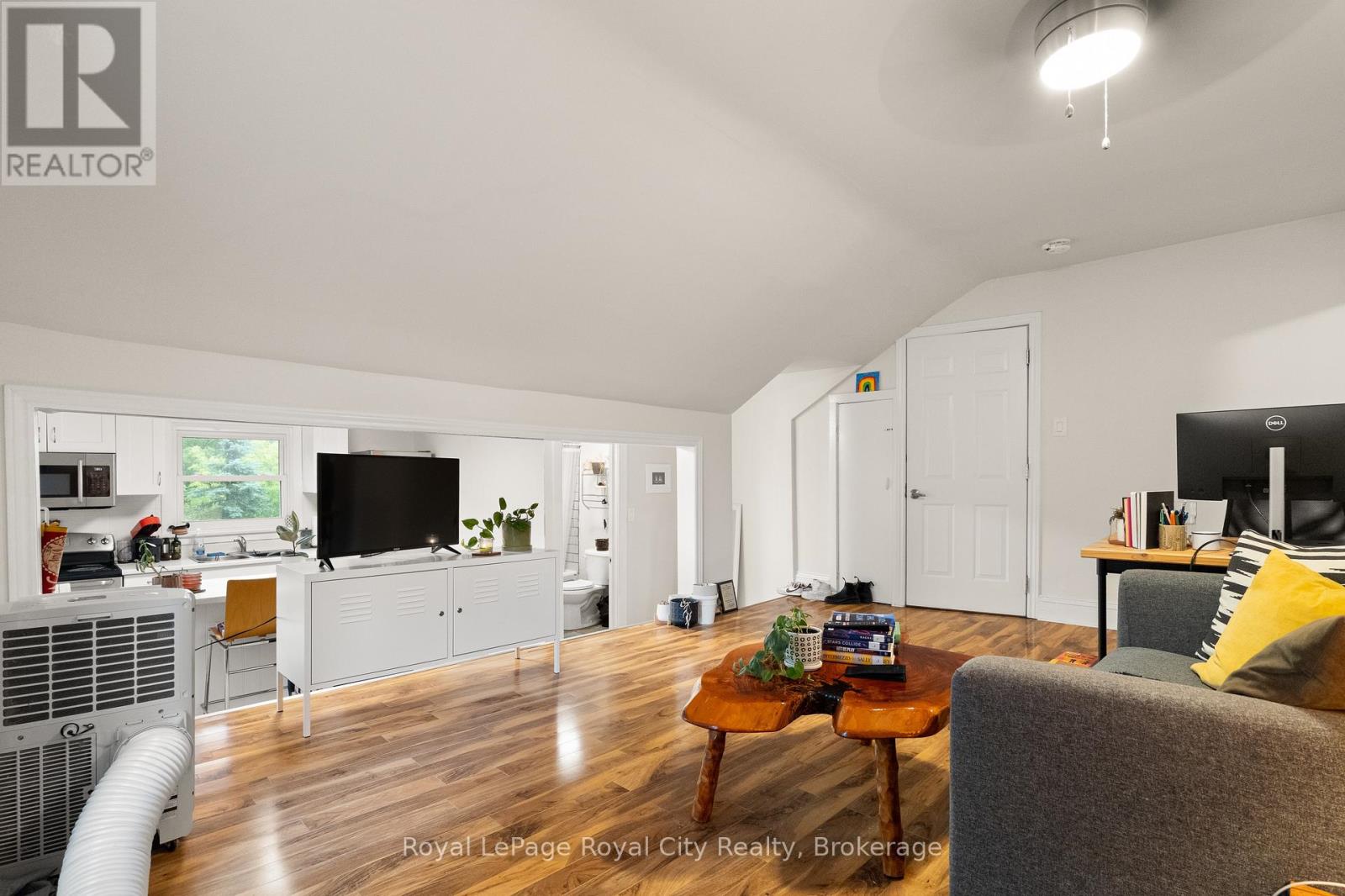 12 FOSTER AVENUE - Image 19