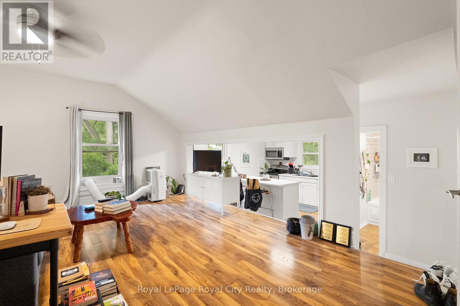 12 FOSTER AVENUE - Image 21