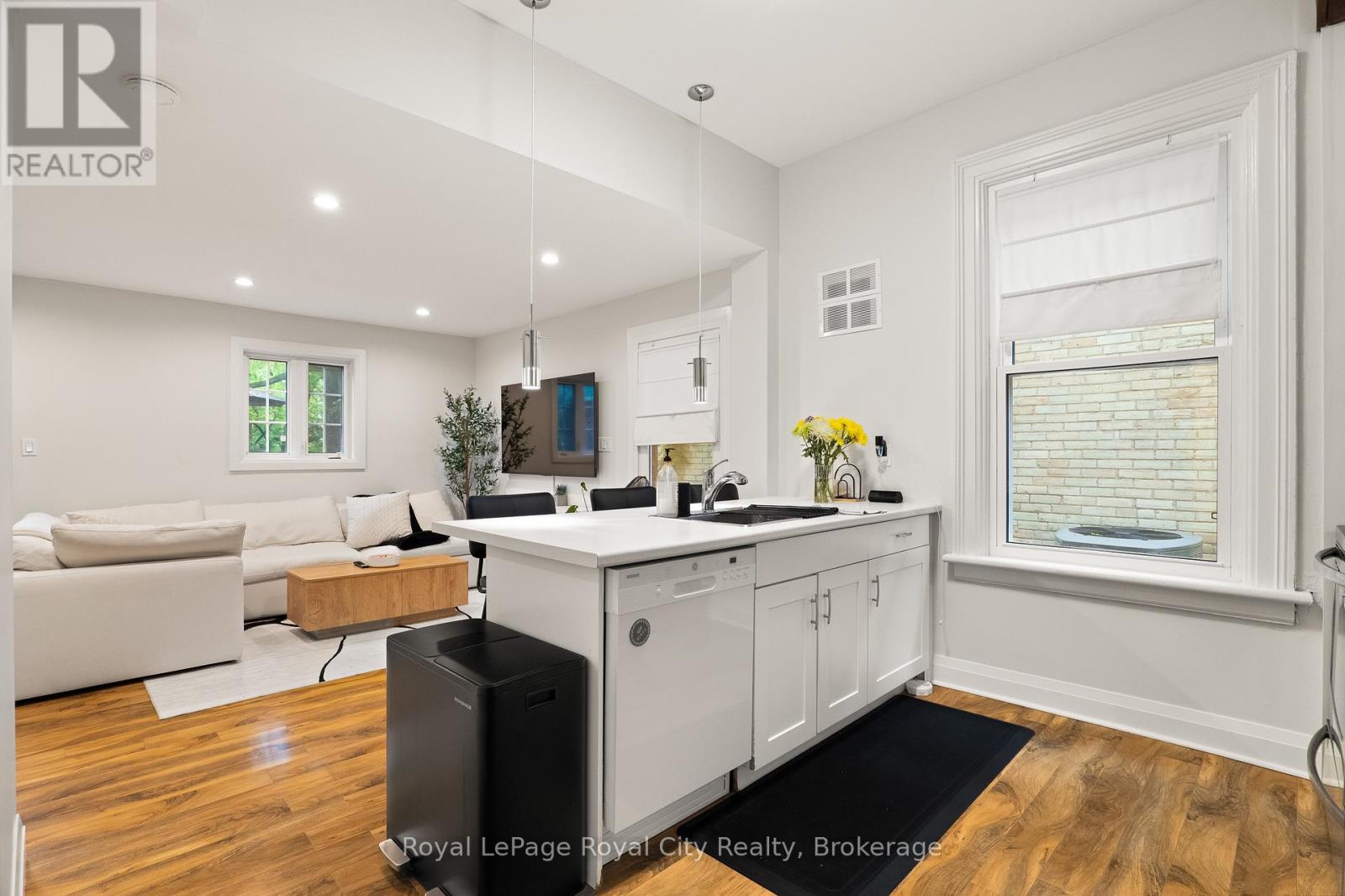 12 FOSTER AVENUE - Image 38