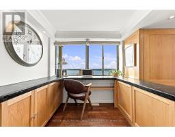 1201/02 - 270 Queens Quay W, Toronto, ON M5J2N4 Photo 16