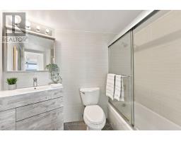 1201/02 - 270 Queens Quay W, Toronto, ON M5J2N4 Photo 26