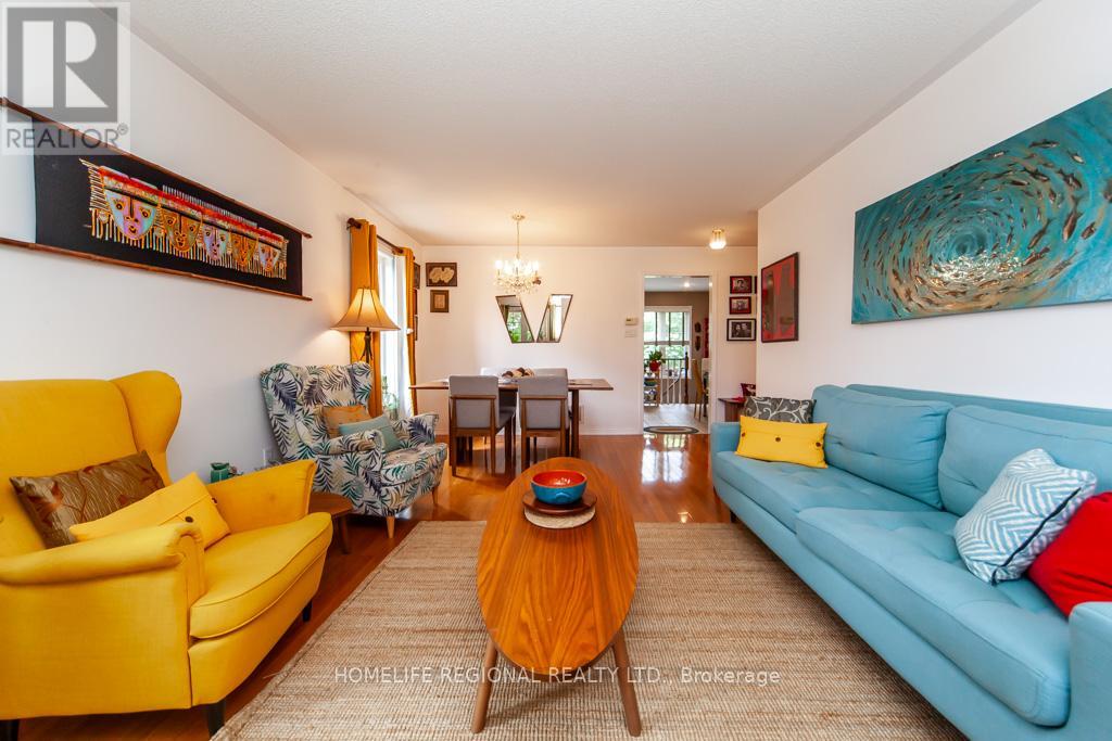 20 ROSEMARIE CRESCENT - 5