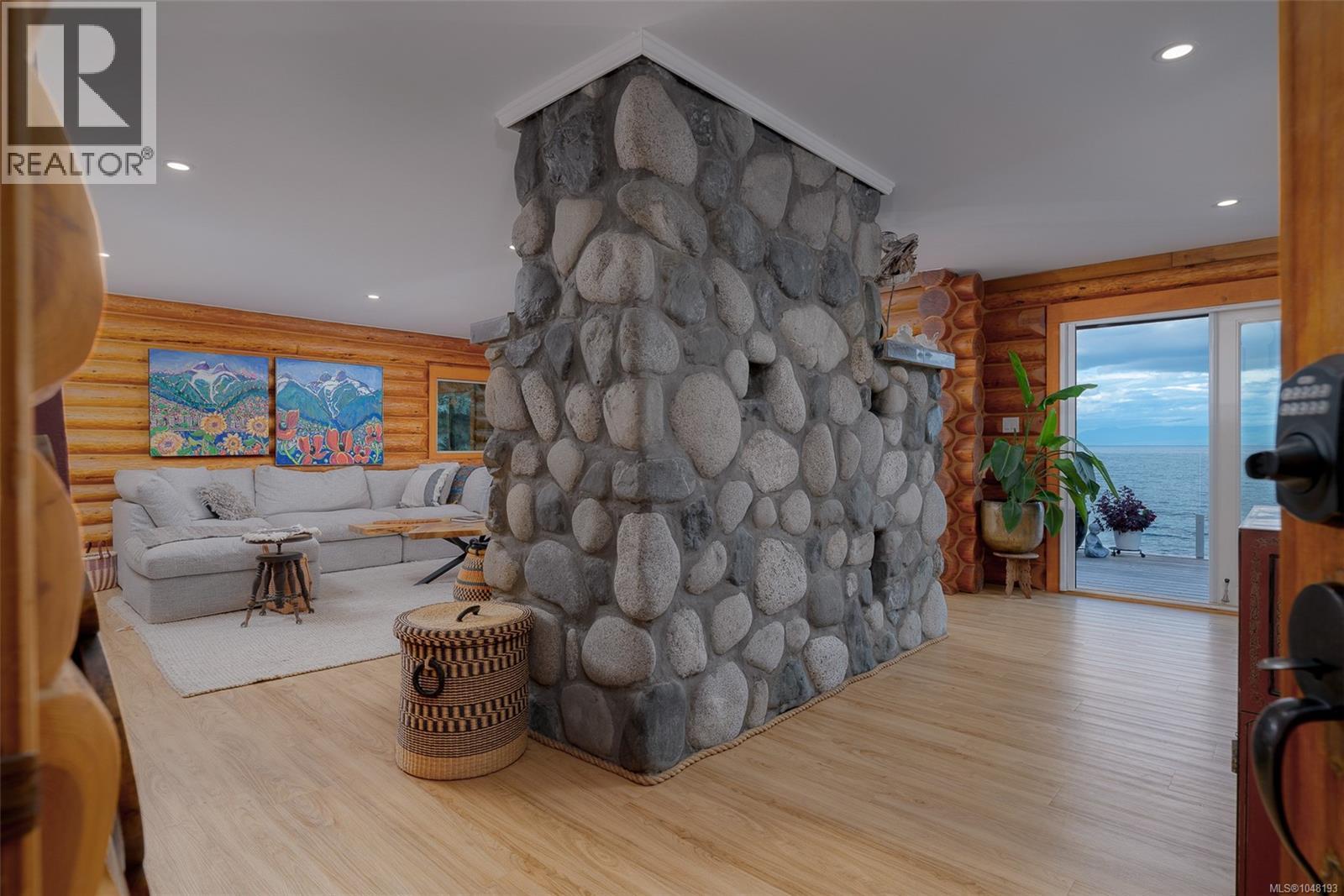 1388 Reef Rd, Nanoose Bay