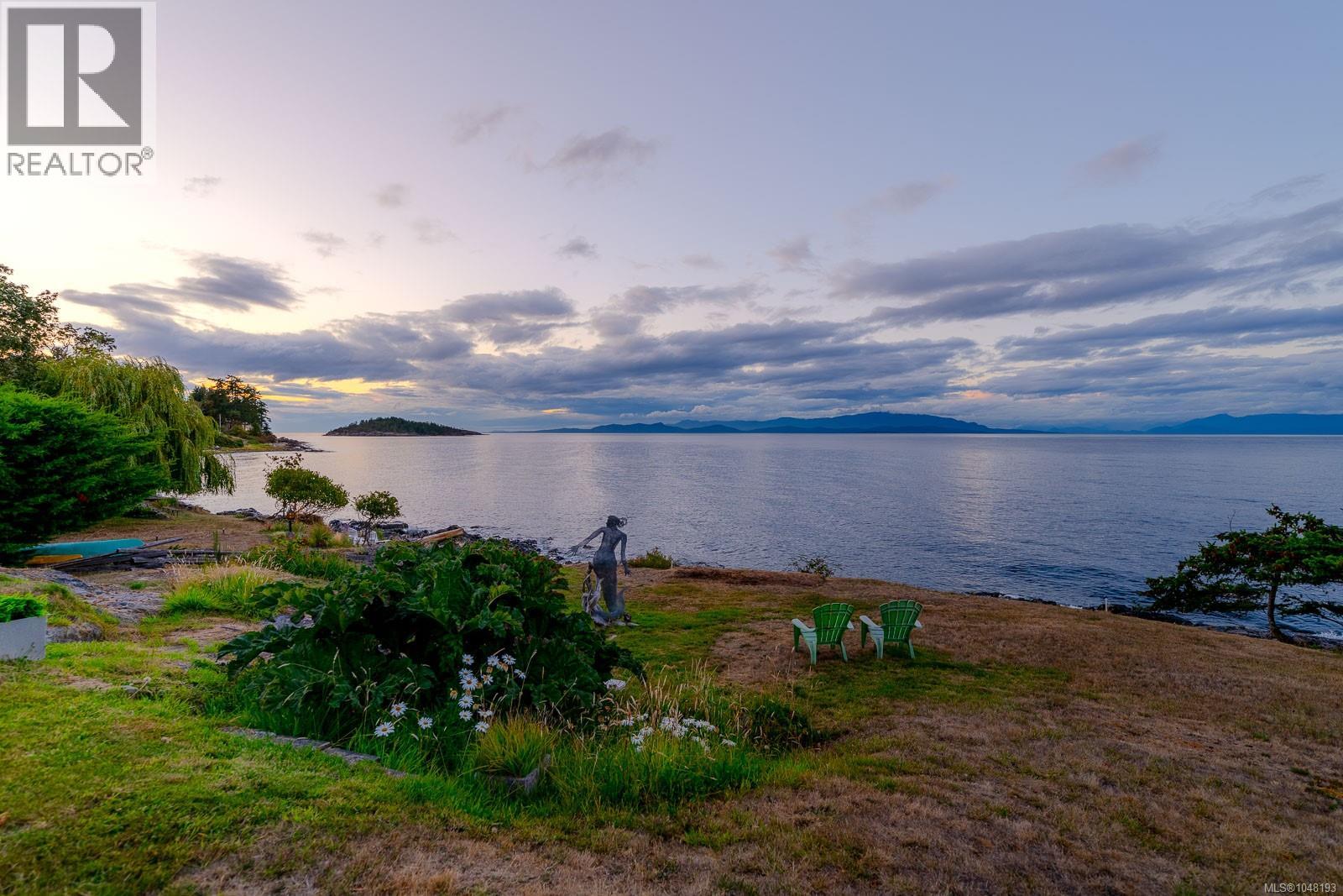 1388 Reef Rd, Nanoose Bay