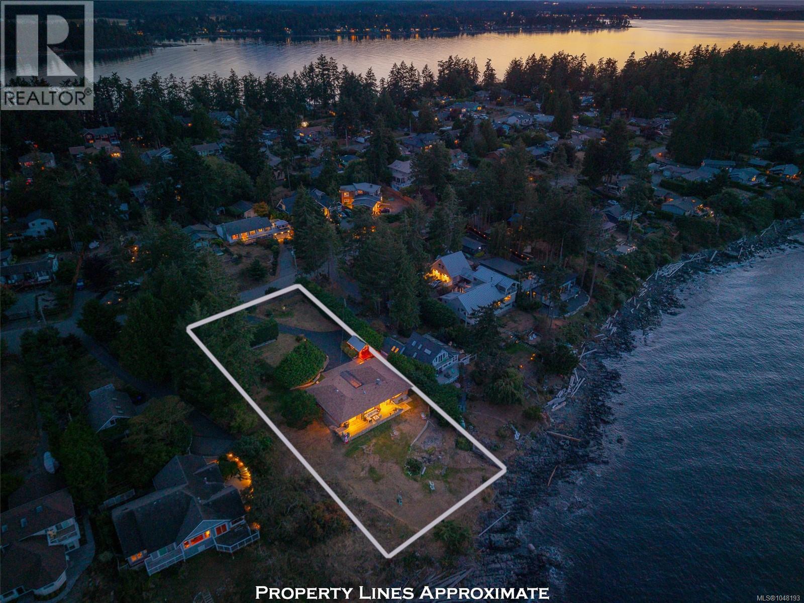1388 Reef Rd, Nanoose Bay
