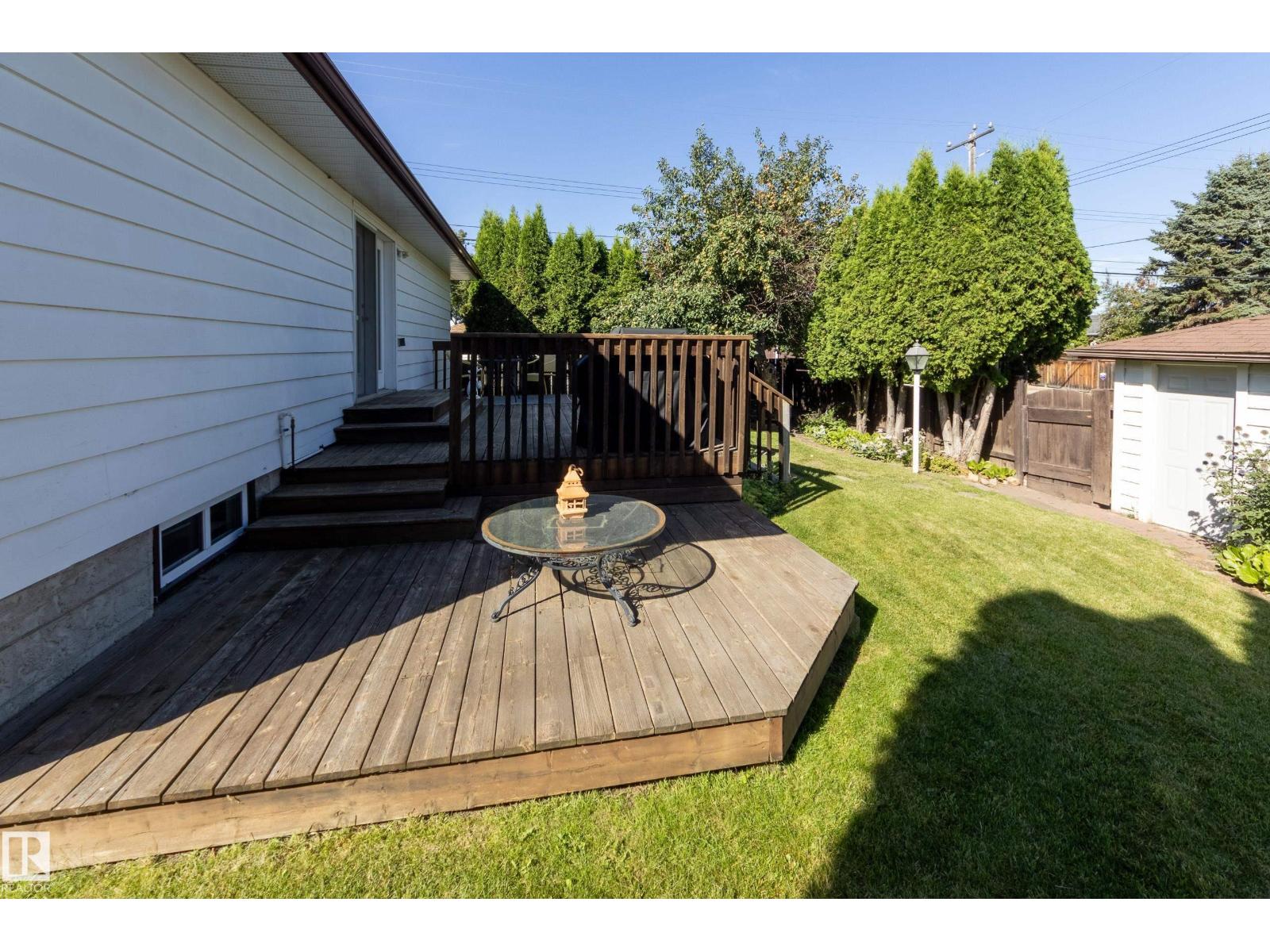 4820 109 AV NW - Image 34