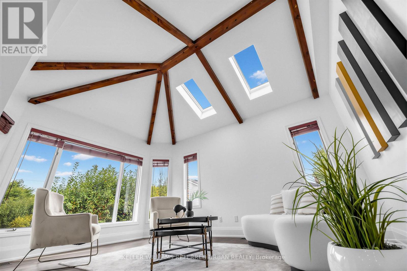 18 YONGEVIEW AVENUE - 3