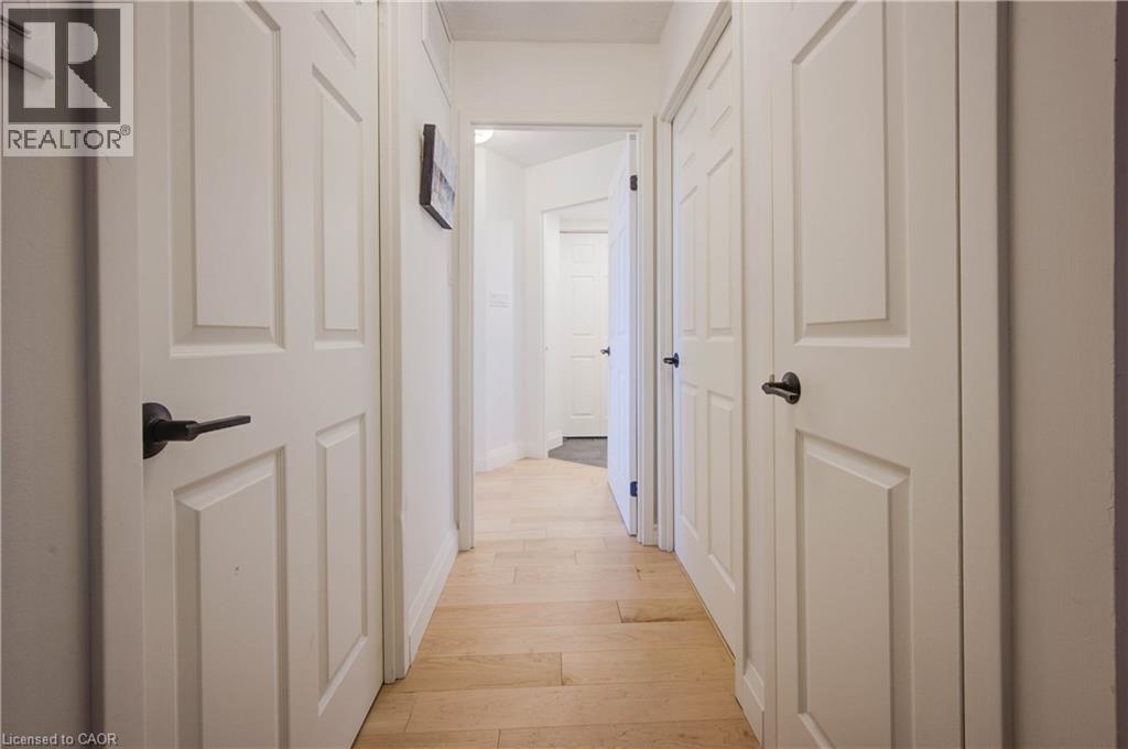 #1104 4 WILLOW Street - 27