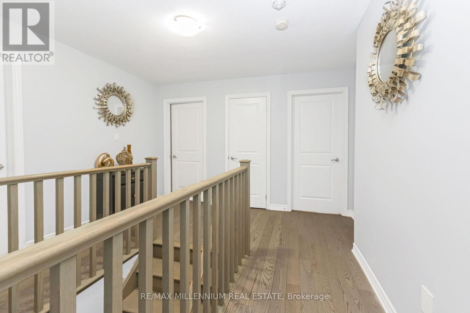 366 REMEMBRANCE ROAD - 32