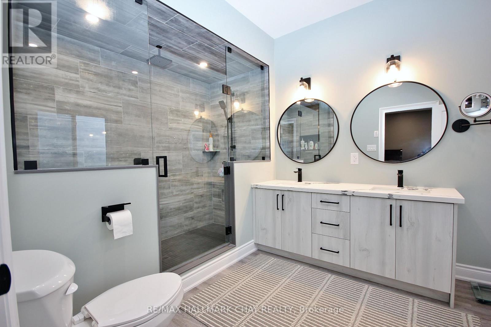 37 HILLSIDE DRIVE - 15