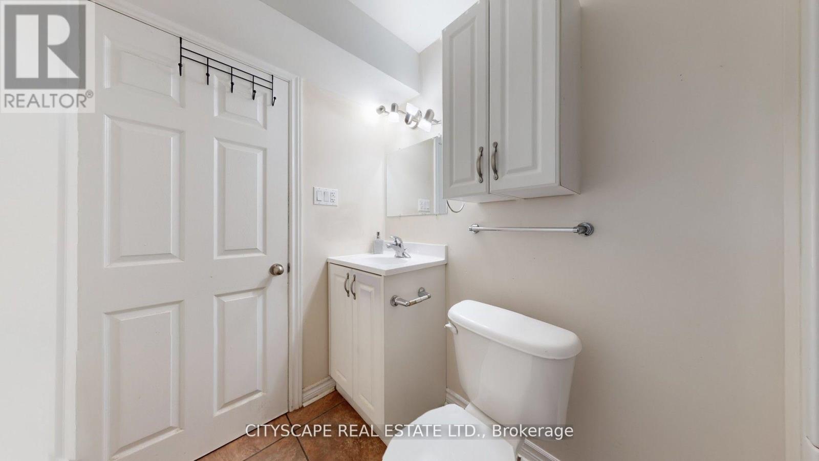 8655 WESTPORT DRIVE - 45