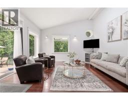 Living room - 318 10th Concession Road E, Freelton, ON L8B1H6 Photo 15