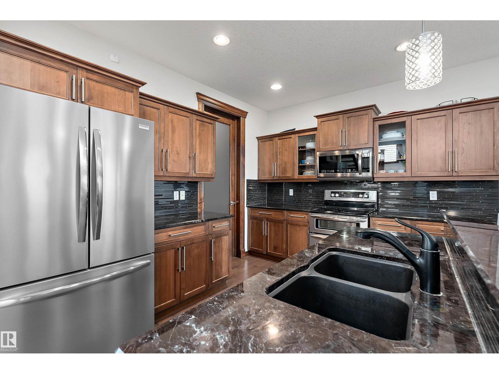 87 LAMPLIGHT DR - 9