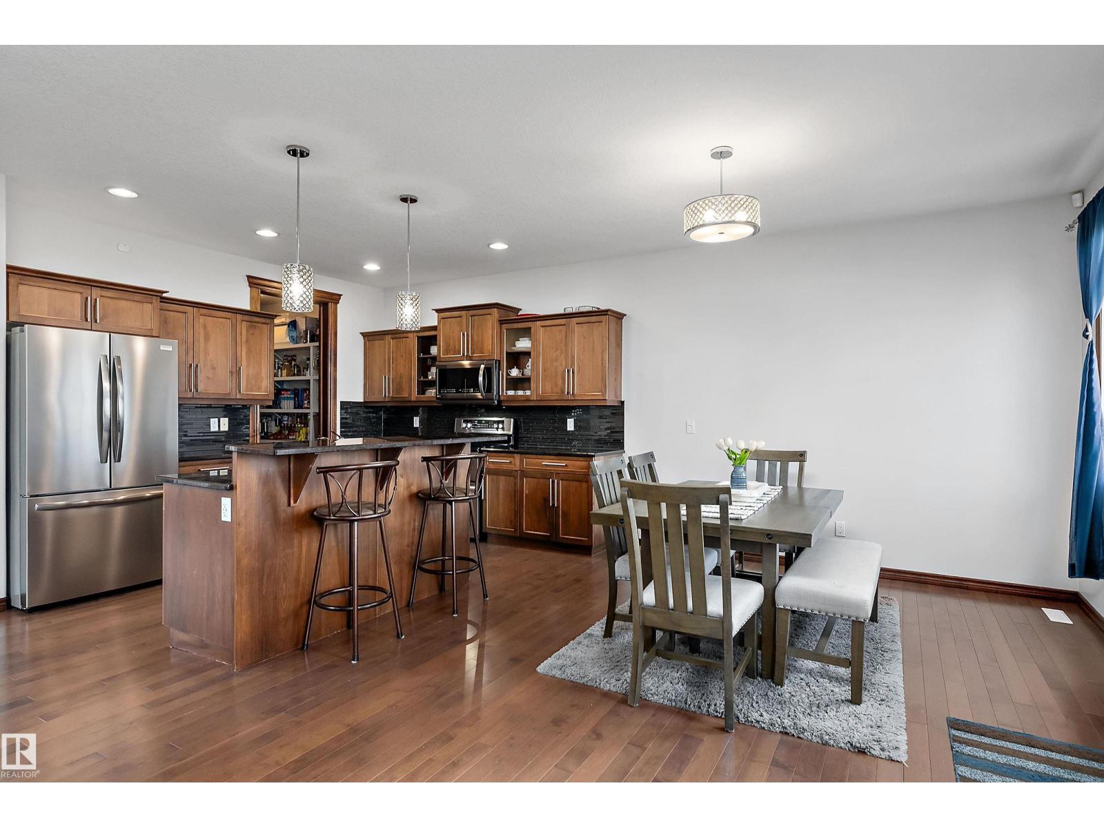 87 LAMPLIGHT DR - 11