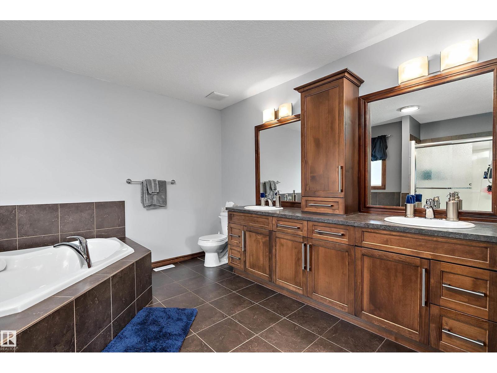 87 LAMPLIGHT DR - 25