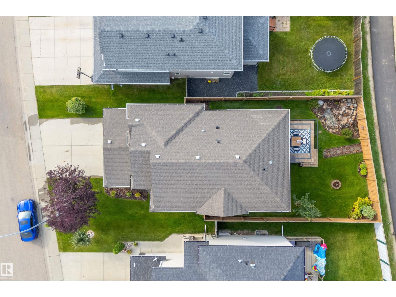 87 LAMPLIGHT DR - 51