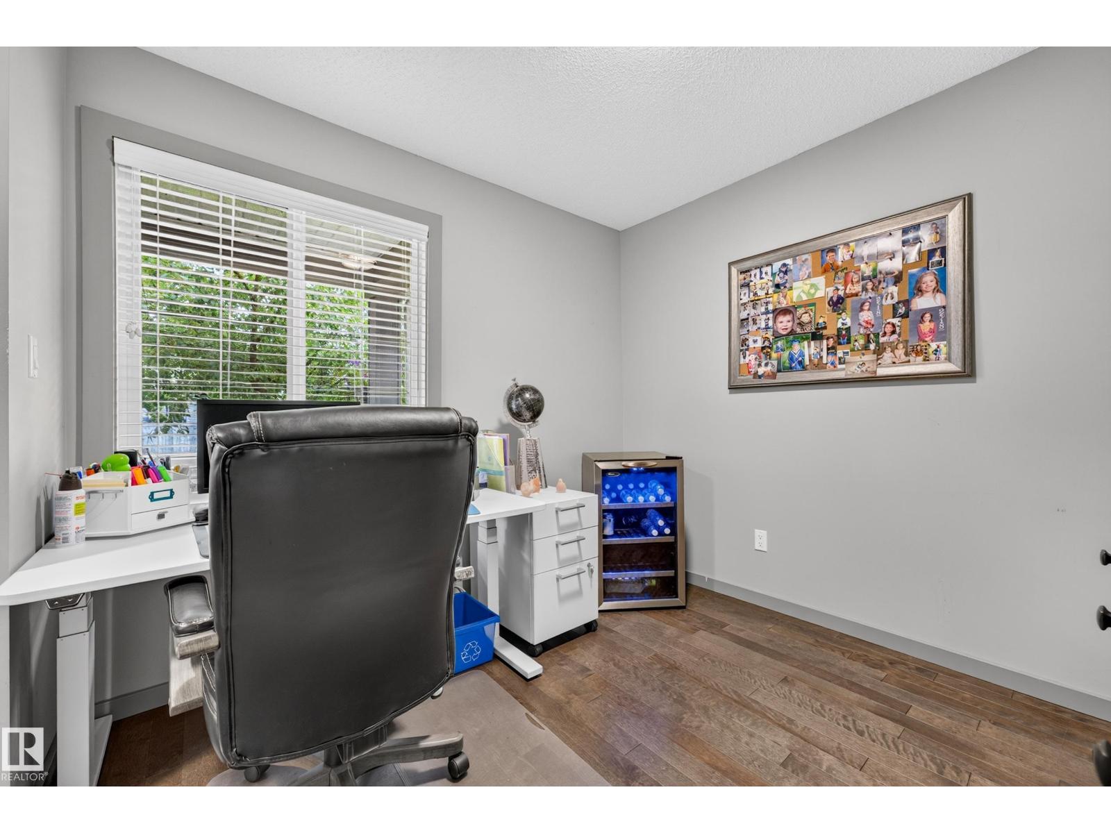 18040 89 ST NW - 23