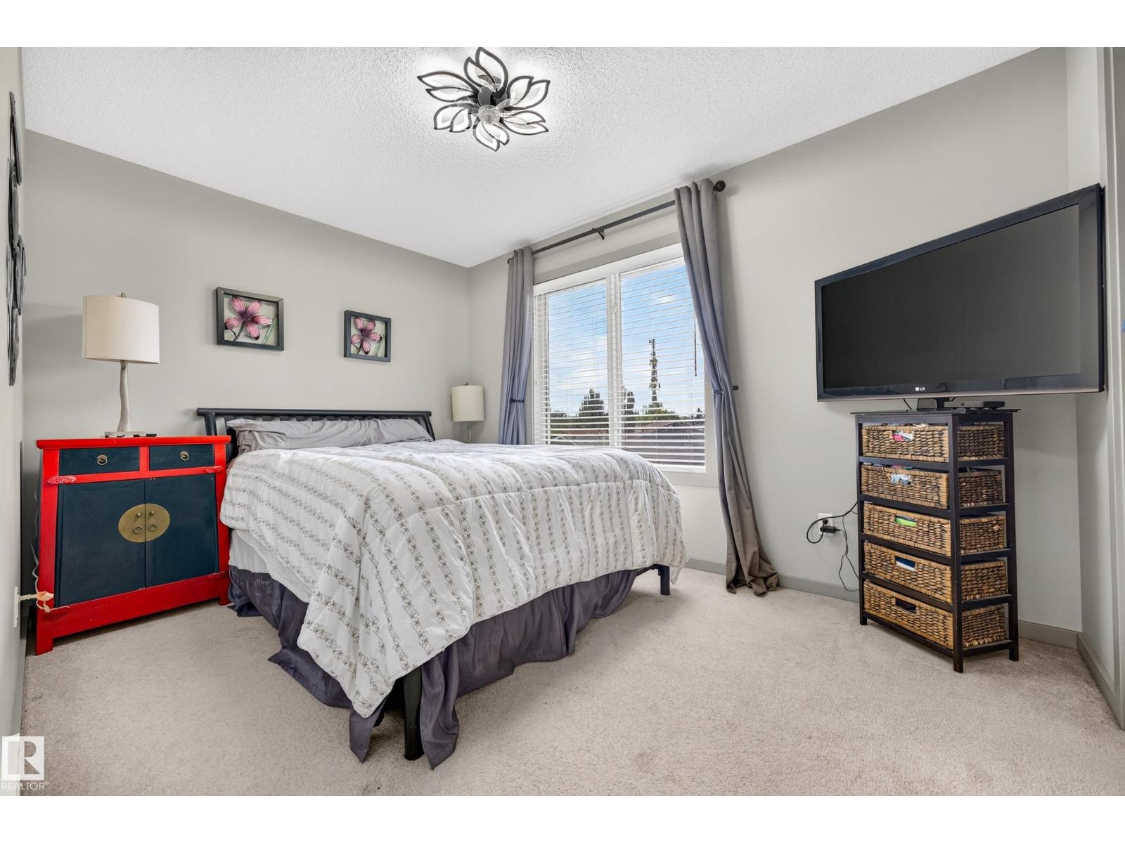 18040 89 ST NW - 31