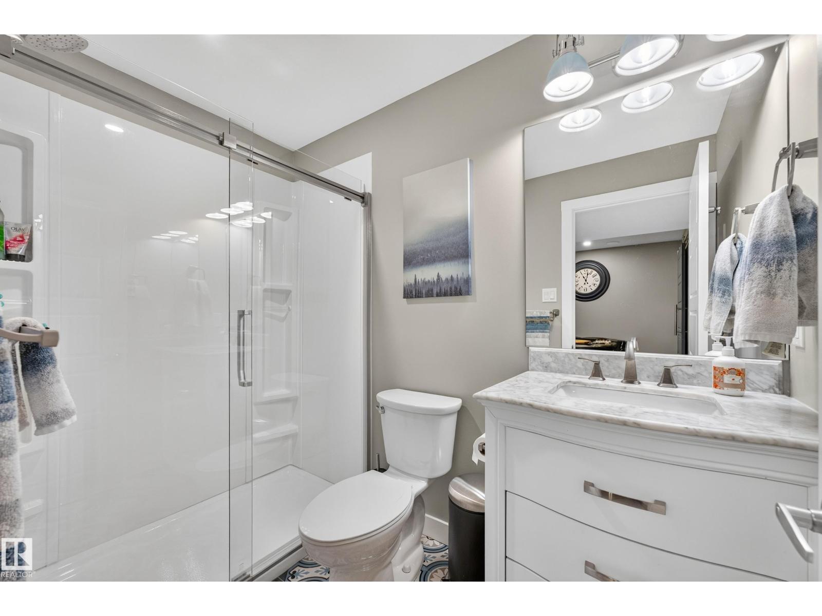 18040 89 ST NW - 29