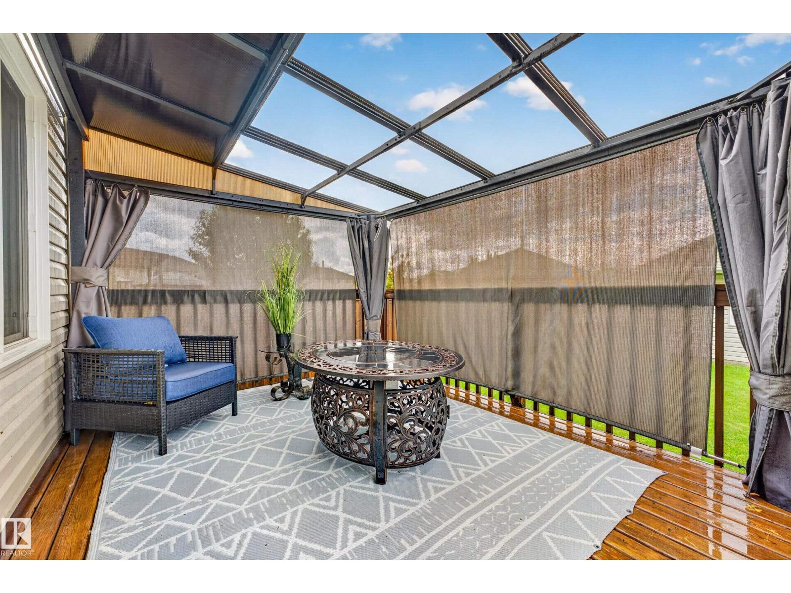 18040 89 ST NW - 53