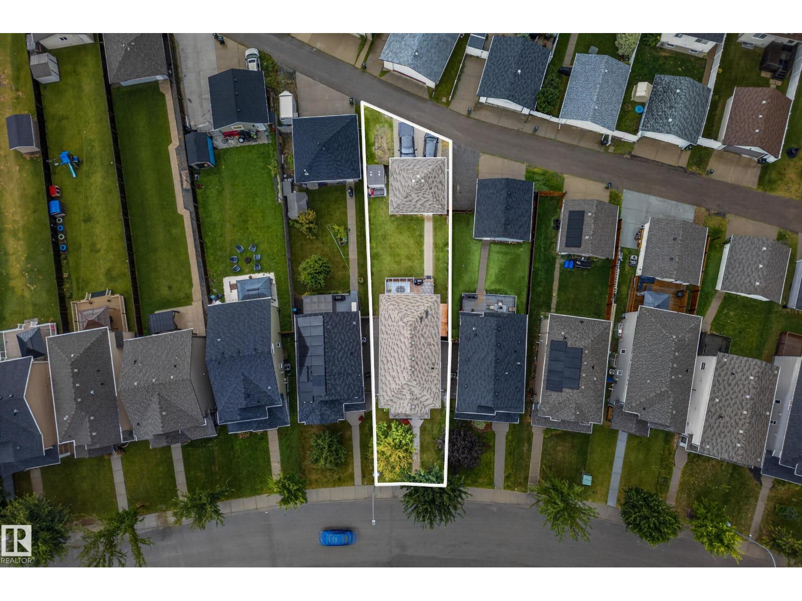 18040 89 ST NW - 63