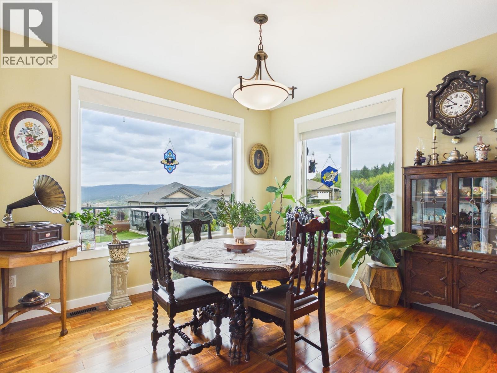 335 MANDARINO PLACE - Image 10