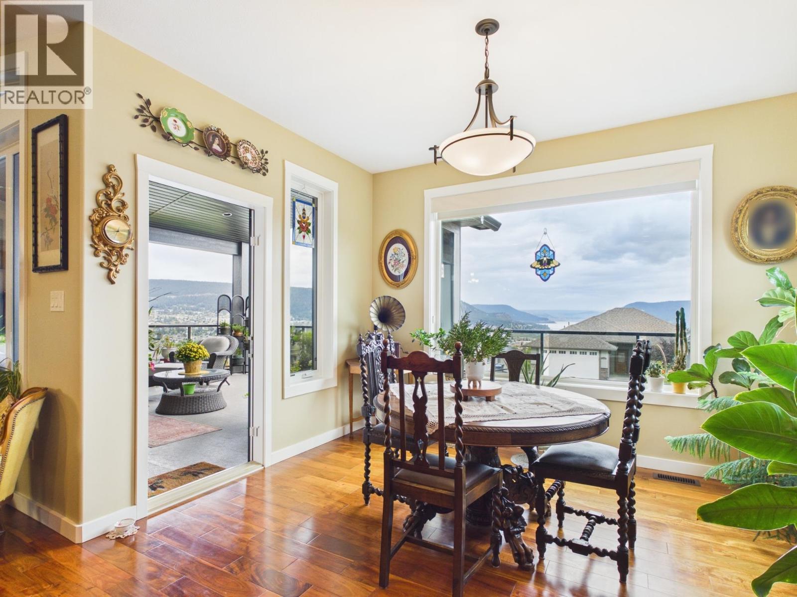 335 MANDARINO PLACE - Image 15