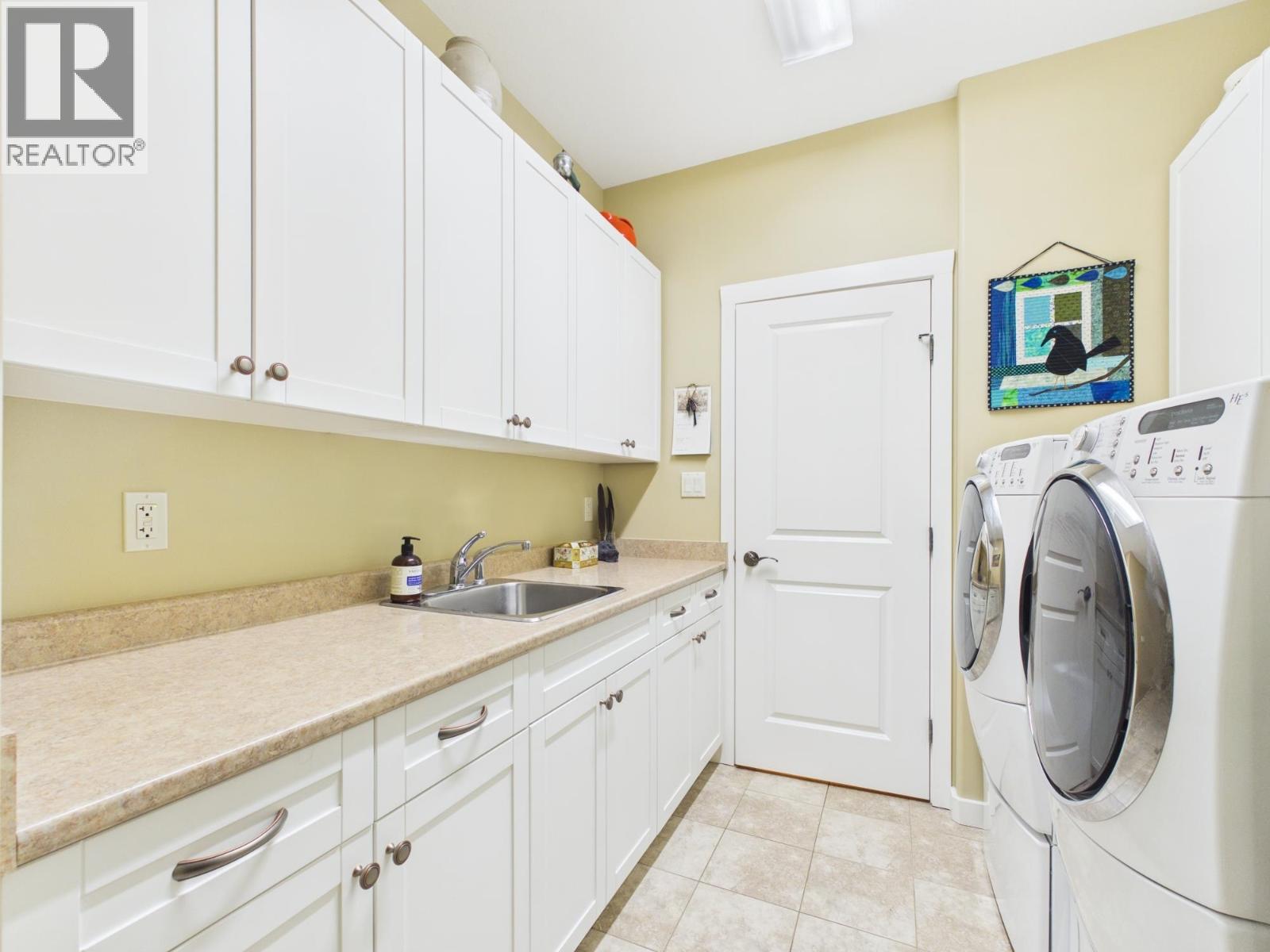 335 MANDARINO PLACE - Image 24