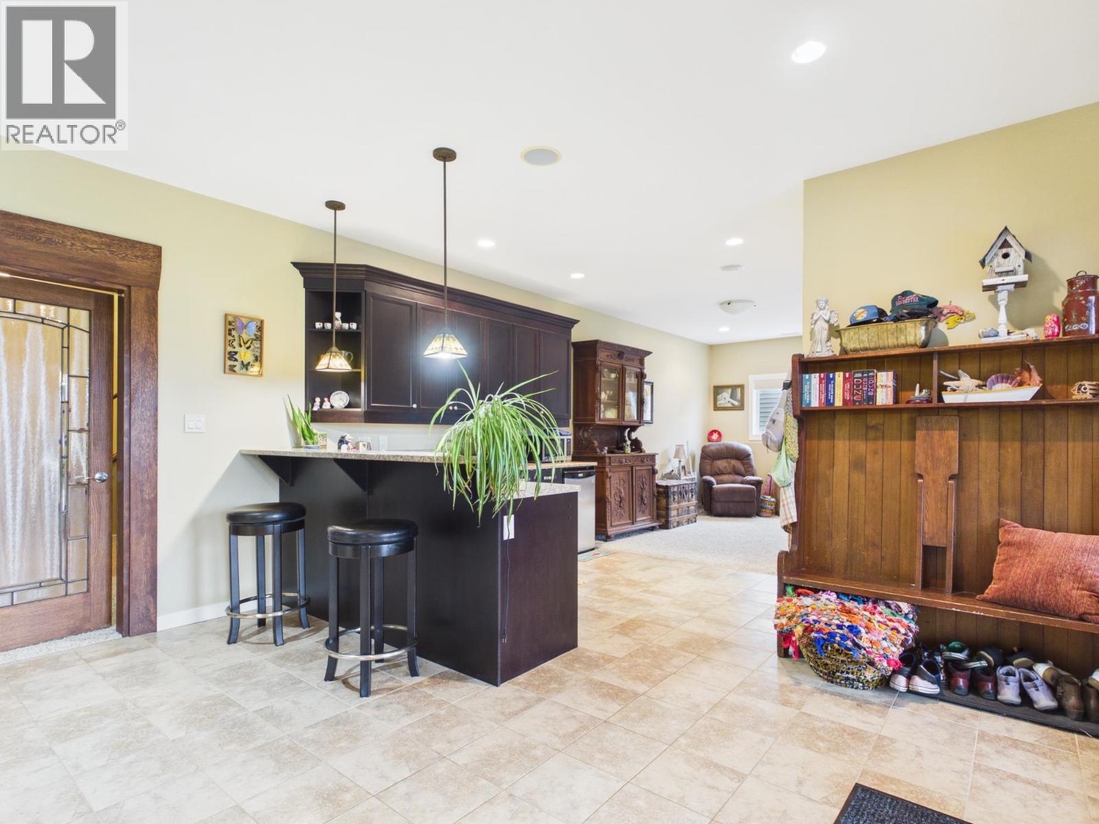 335 MANDARINO PLACE - Image 28