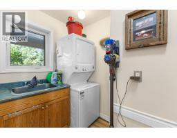 1897 Dragon Hill Road, Quesnel, BC V2J4B9 Photo 22