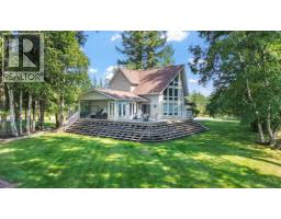 1897 Dragon Hill Road, Quesnel, BC V2J4B9 Photo 23