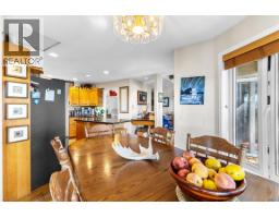 Living room - 1897 Dragon Hill Road, Quesnel, BC V2J4B9 Photo 6