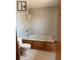 Foyer - 124 Paddock Road, Wallaceburg, ON N8A4Y3 Photo 12