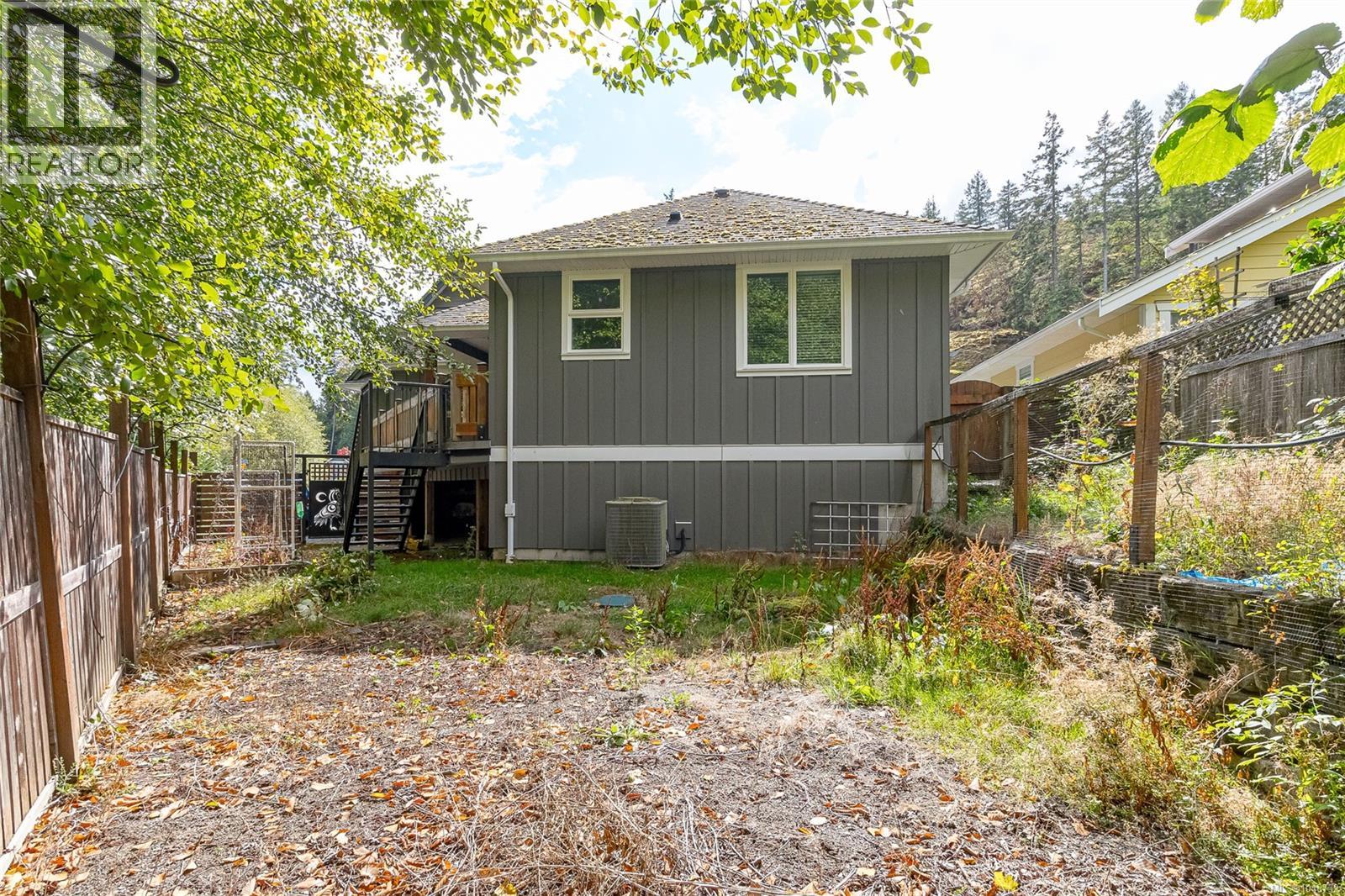 502 Nottingham Dr - Image 53