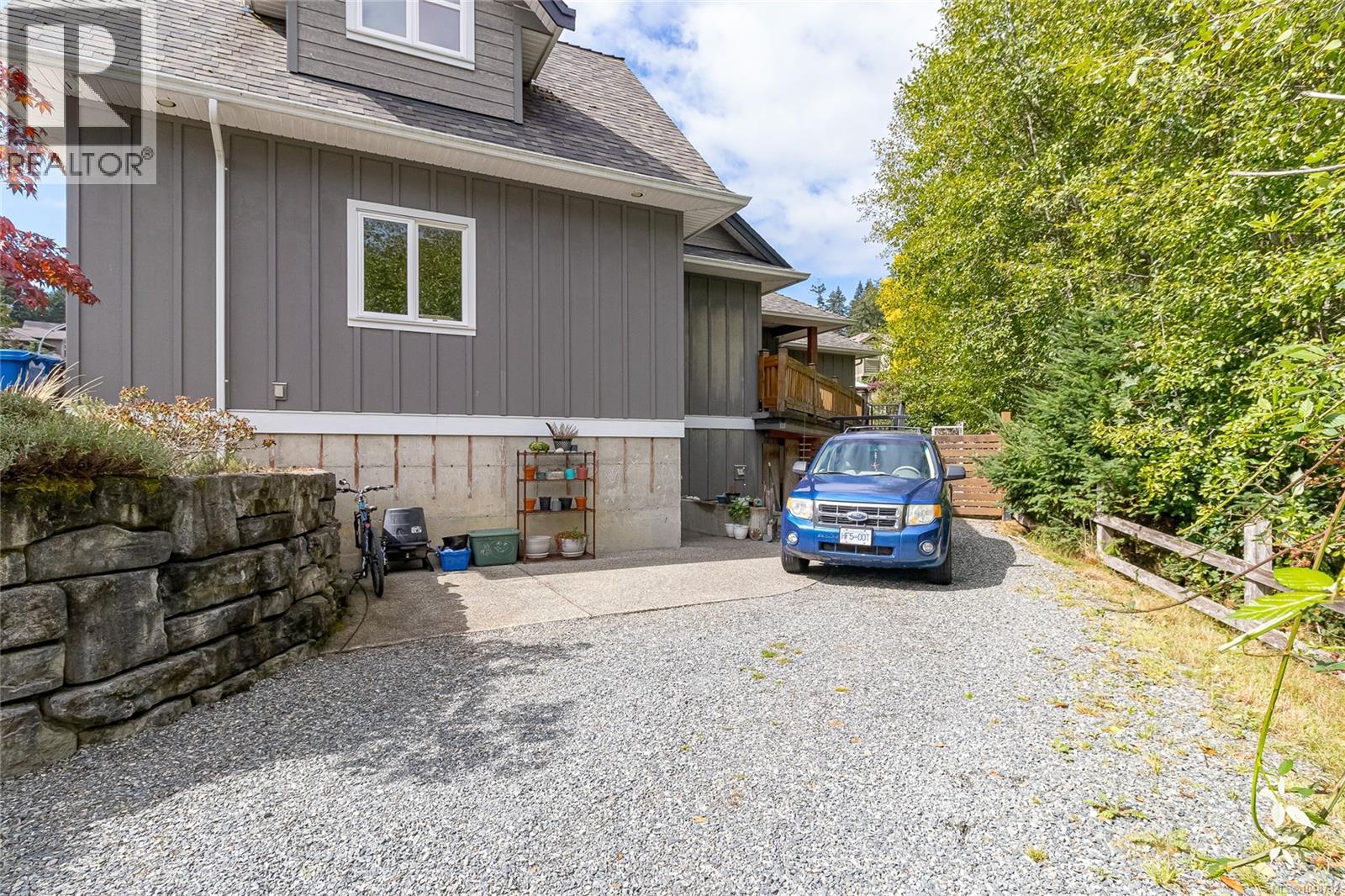 502 Nottingham Dr - 36