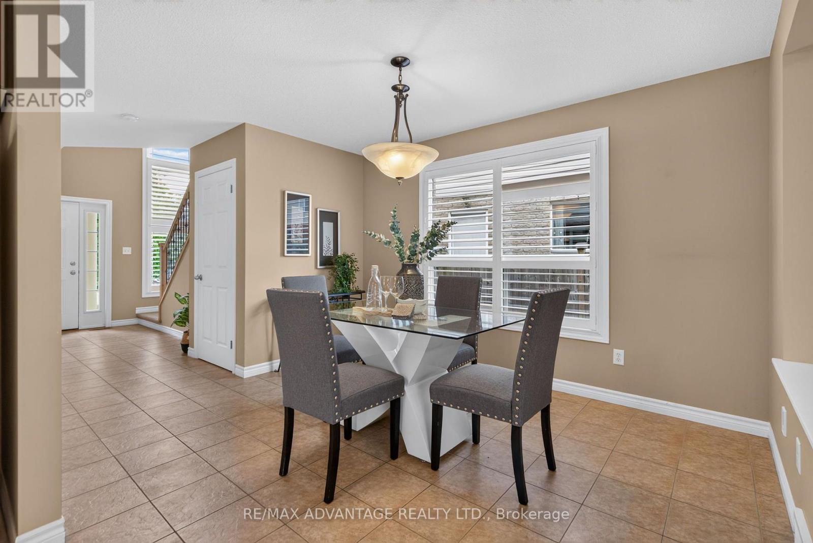782 REEVES AVENUE - 5