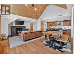 Kitchen - 407, 707 Spring Creek Drive, Canmore, AB T1W0C5 Photo 8