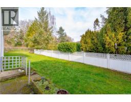 4121 Quadra St, Saanich, BC V8X1L1 Photo 43