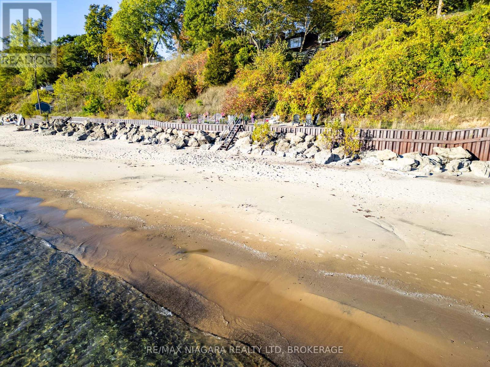 735 LAKESHORE ROAD E - 48