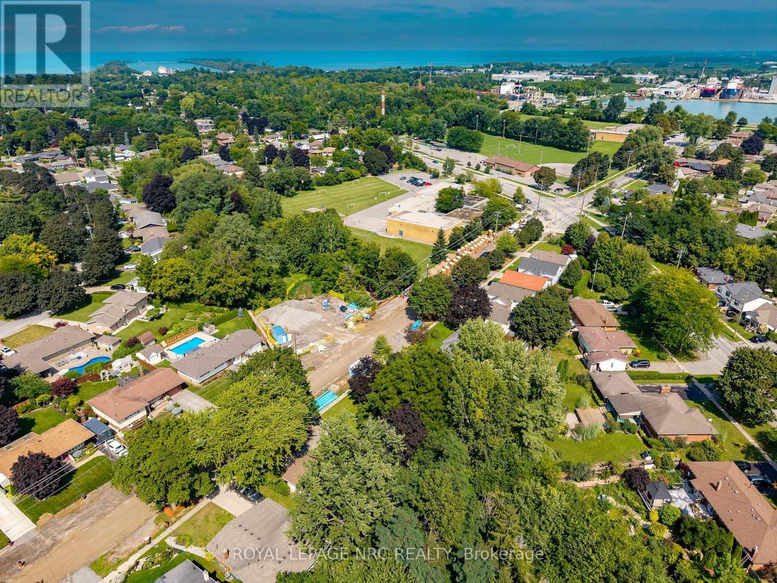 206 PARNELL ROAD - Image 35