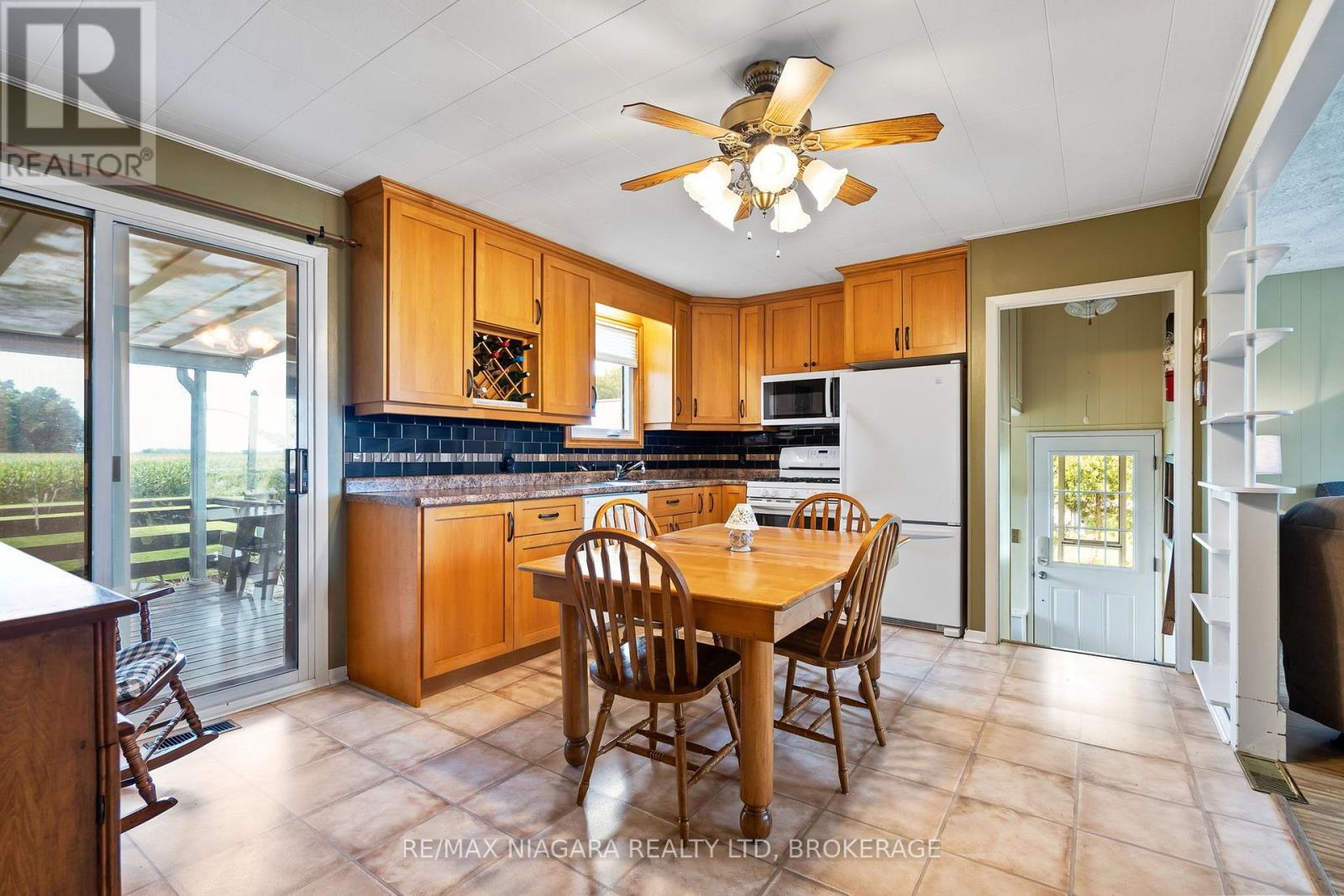 42058 HWY 3 - 6