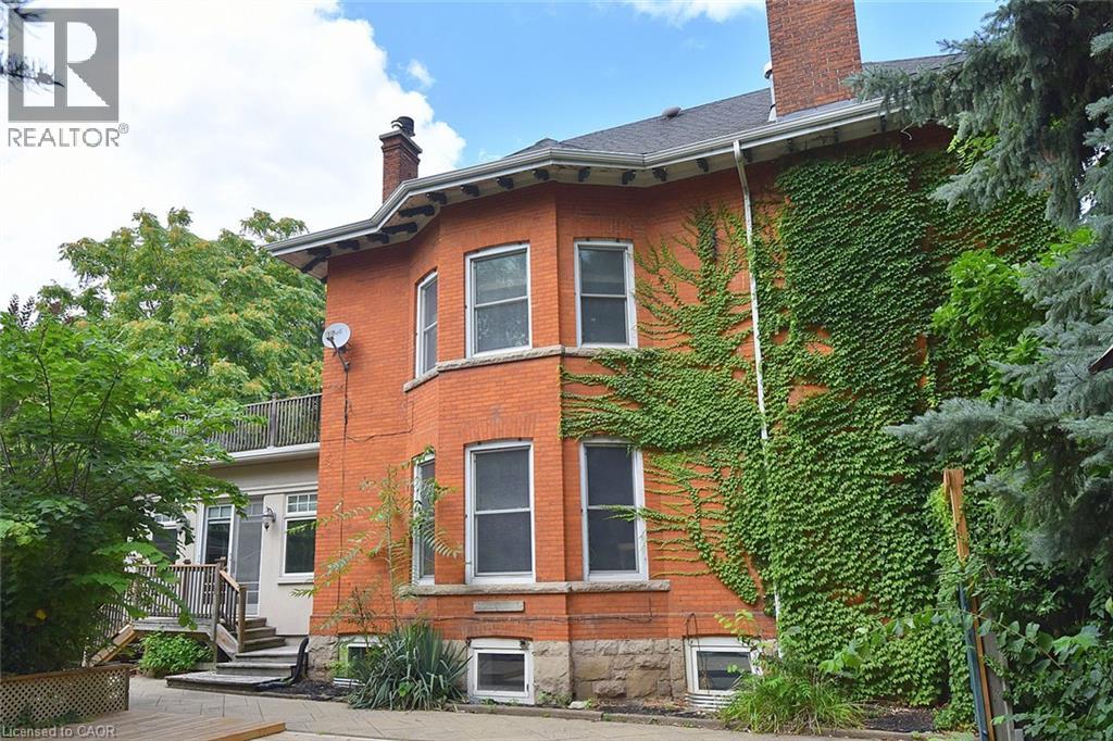 34 Holton Avenue South — photo 40